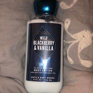 Wild Blackberry & Vanilla Bath & Body Works Lotion